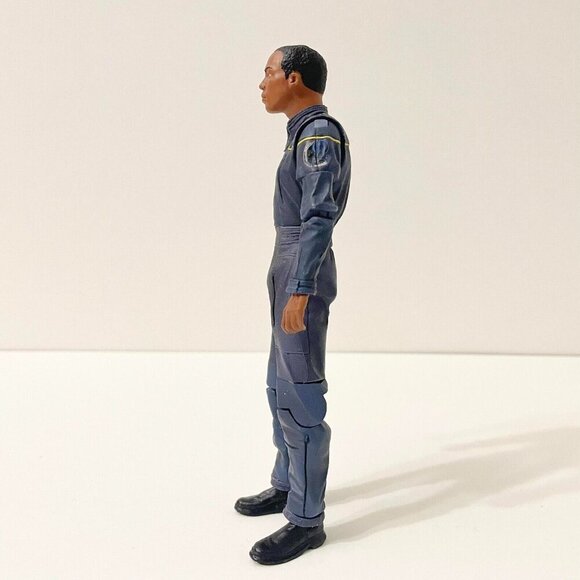 2002 Star Trek Art Asylum Ensign Travis Mayweather  7 Inch Tall - Picture 8 of 16